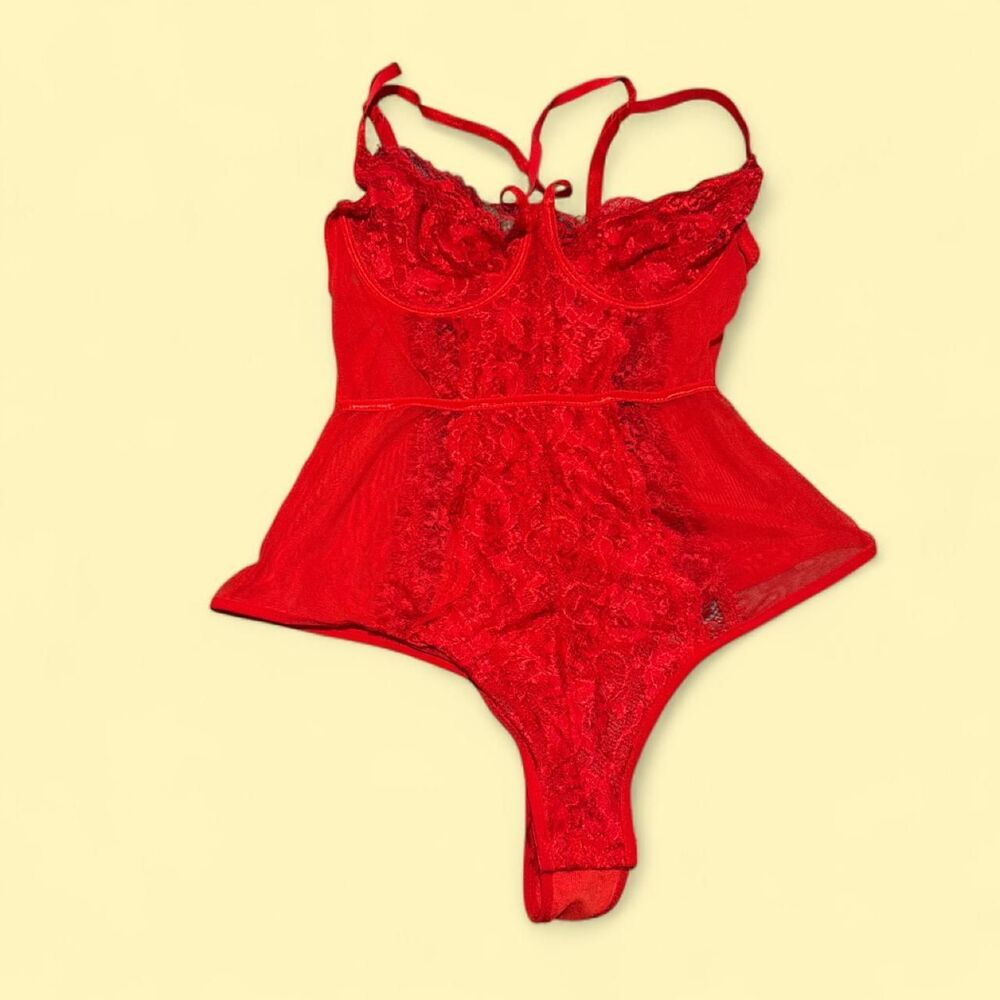 Fashion-nova Women's Red Bodysuit
